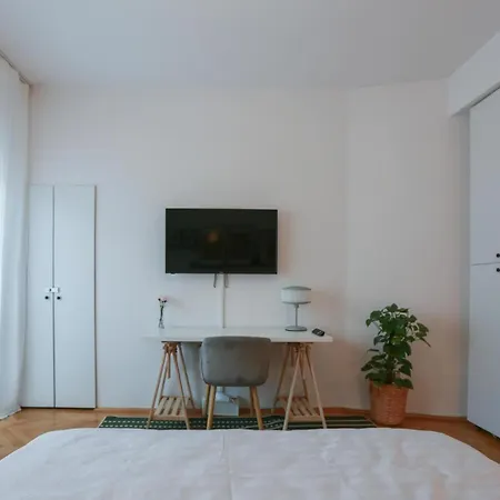 Lägenhet Ultracentral Rest Nest 2 Bedroom