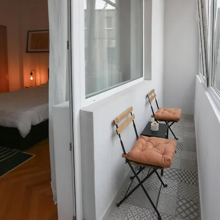 Ultracentral Rest Nest 2 Bedroom Апартаменты