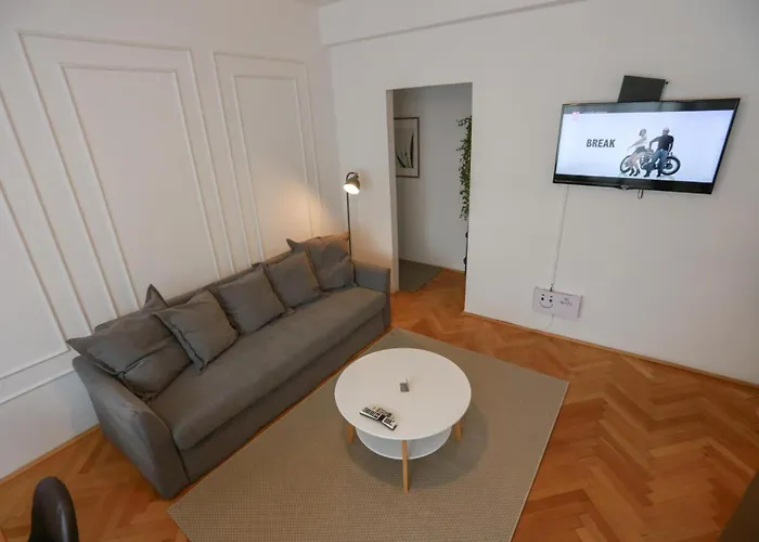 Ultracentral Rest Nest 2 Bedroom Apartament