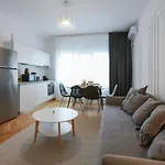 Ultracentral Rest Nest 2 Bedroom