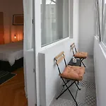 Ultracentral Rest Nest 2 Bedroom Apartman
