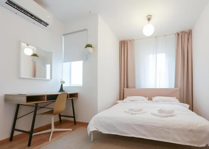 Ultracentral Rest Nest 2 Bedroom Appartement